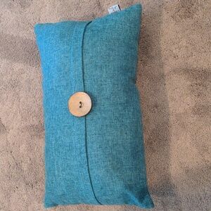 Throw pillow